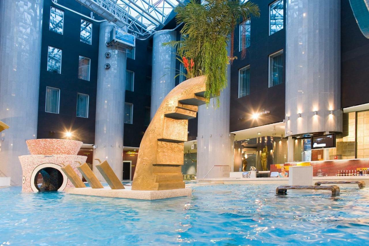 Tallink Spa & Conference Hotel Exterior photo